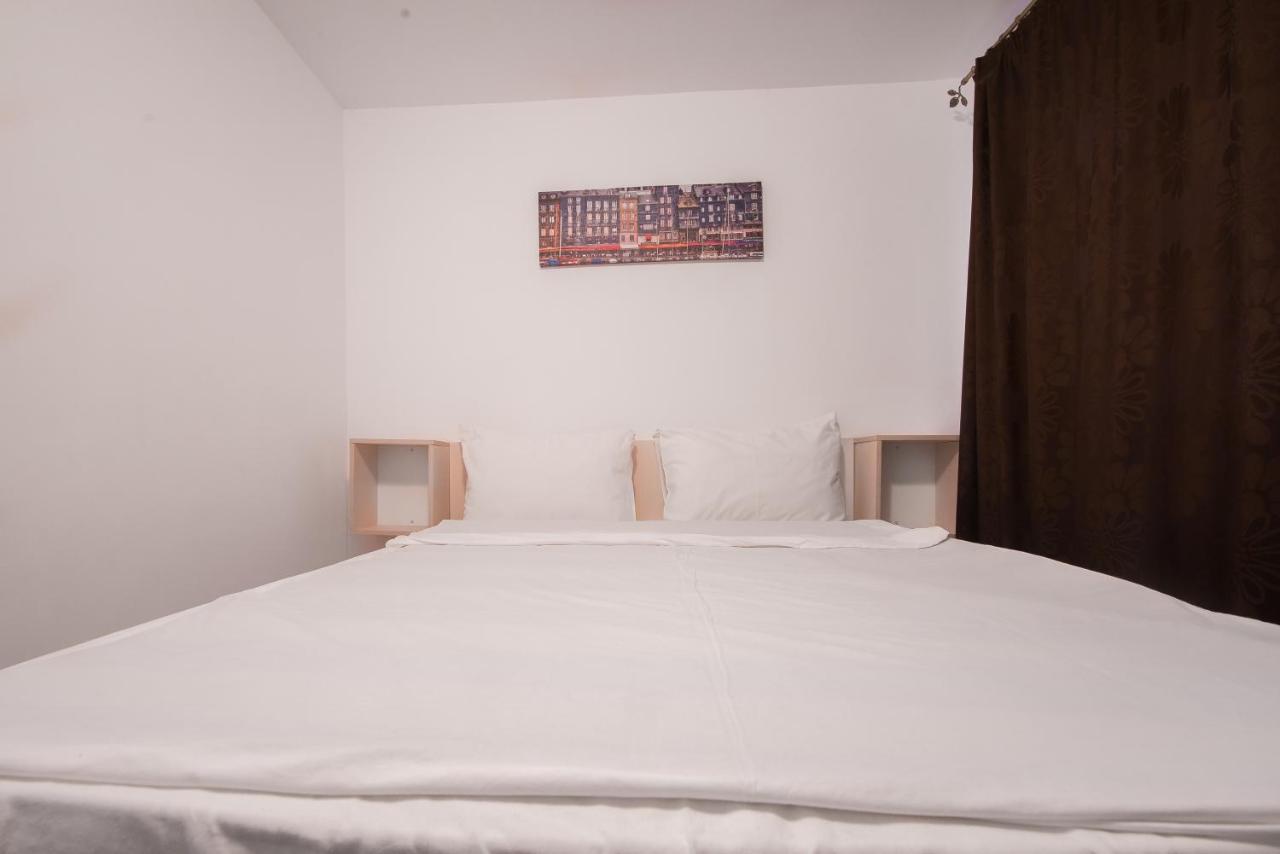 Casa 4 Odai Hotel Douăzeci şi Trei August Eksteriør billede